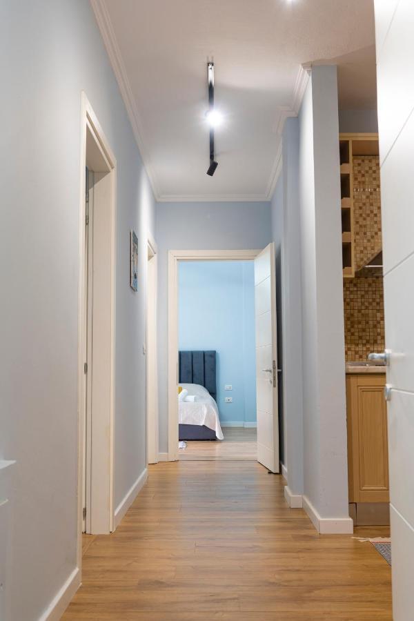 Cane Apartment New Bazaar Tiranë Ngoại thất bức ảnh