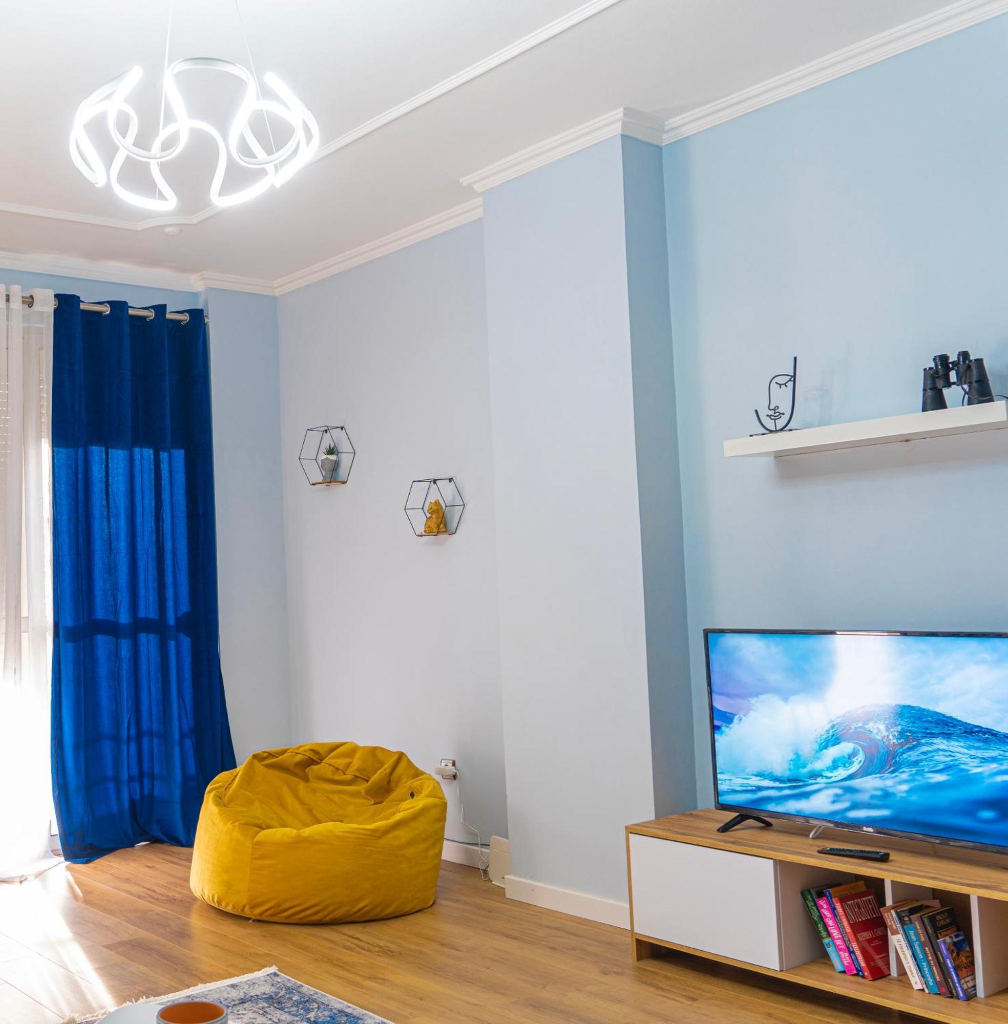Cane Apartment New Bazaar Tiranë Ngoại thất bức ảnh